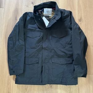 NWT Herschel Jacket size Small